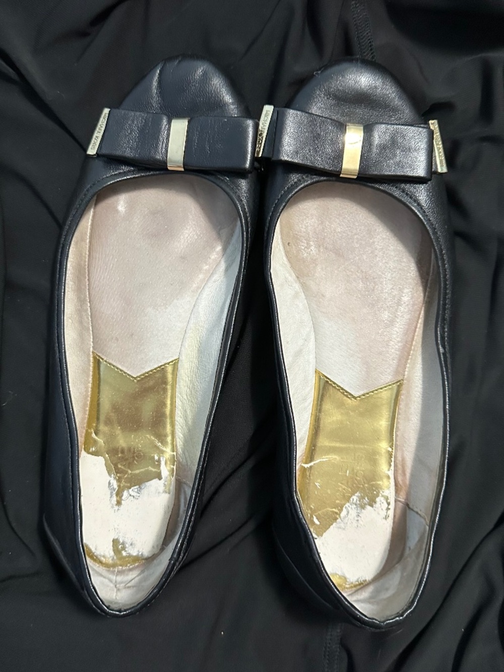 Michael Kors Black Leather Bow Ballet Flats Gold Hardware Classic Chic